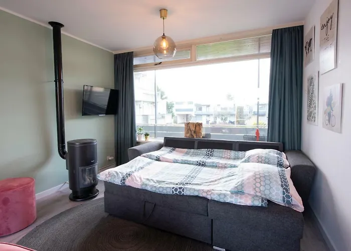 Apartment Amsterdam 90 *